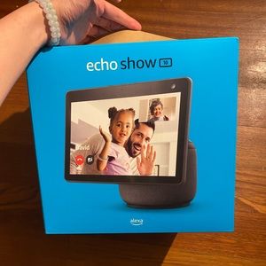 Echo Show 10